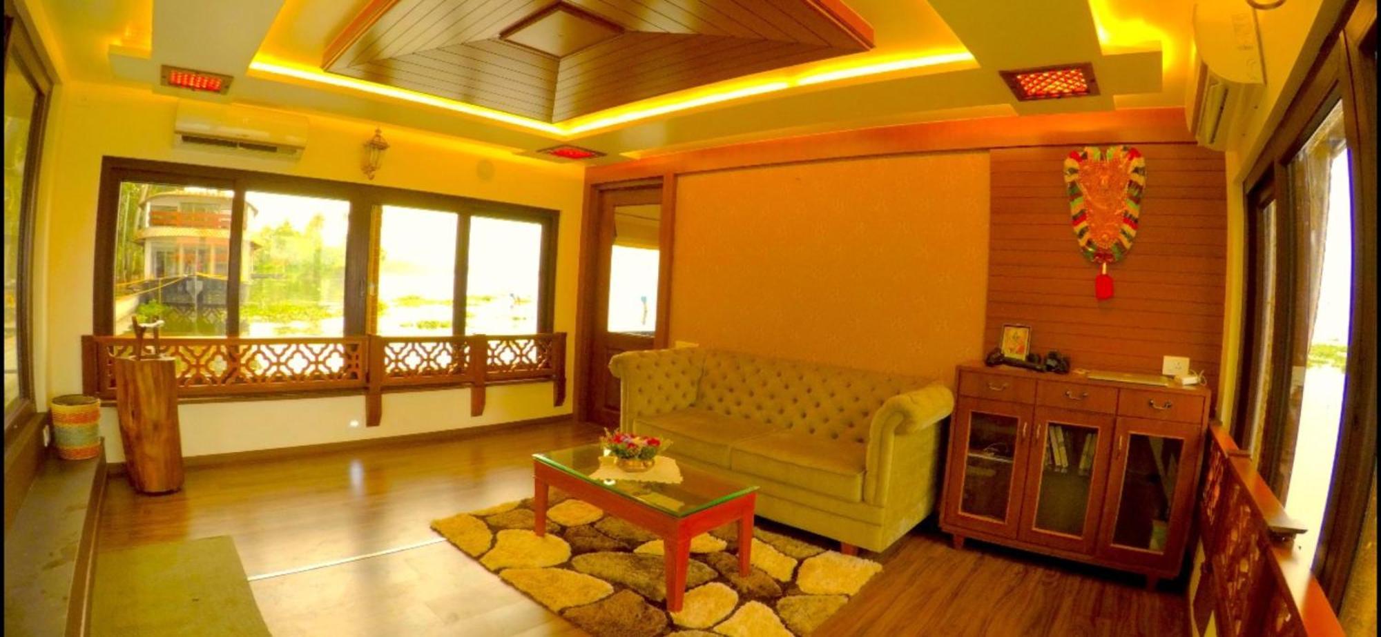 Victoria Houseboats Hotel Alappuzha Екстериор снимка