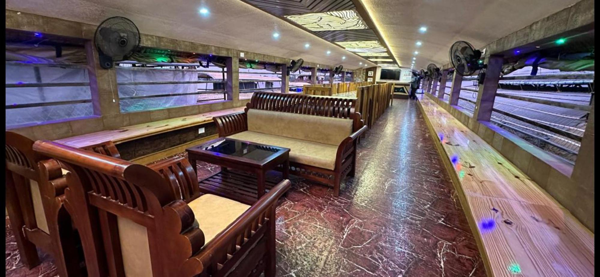 Victoria Houseboats Hotel Alappuzha Екстериор снимка