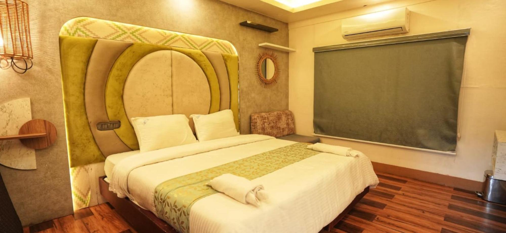 Victoria Houseboats Hotel Alappuzha Екстериор снимка